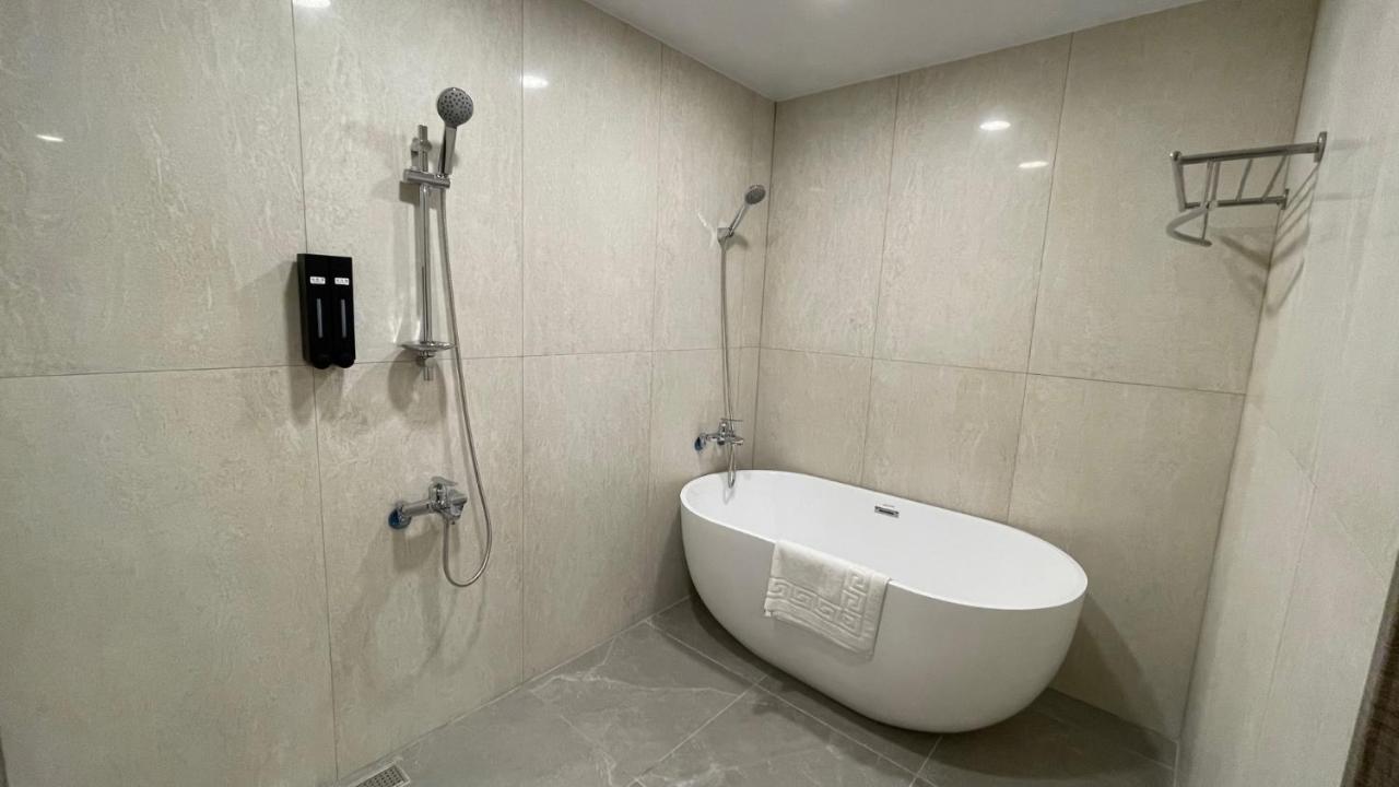 海的墾丁旅店 Ocean Kt Inn Екстериор снимка